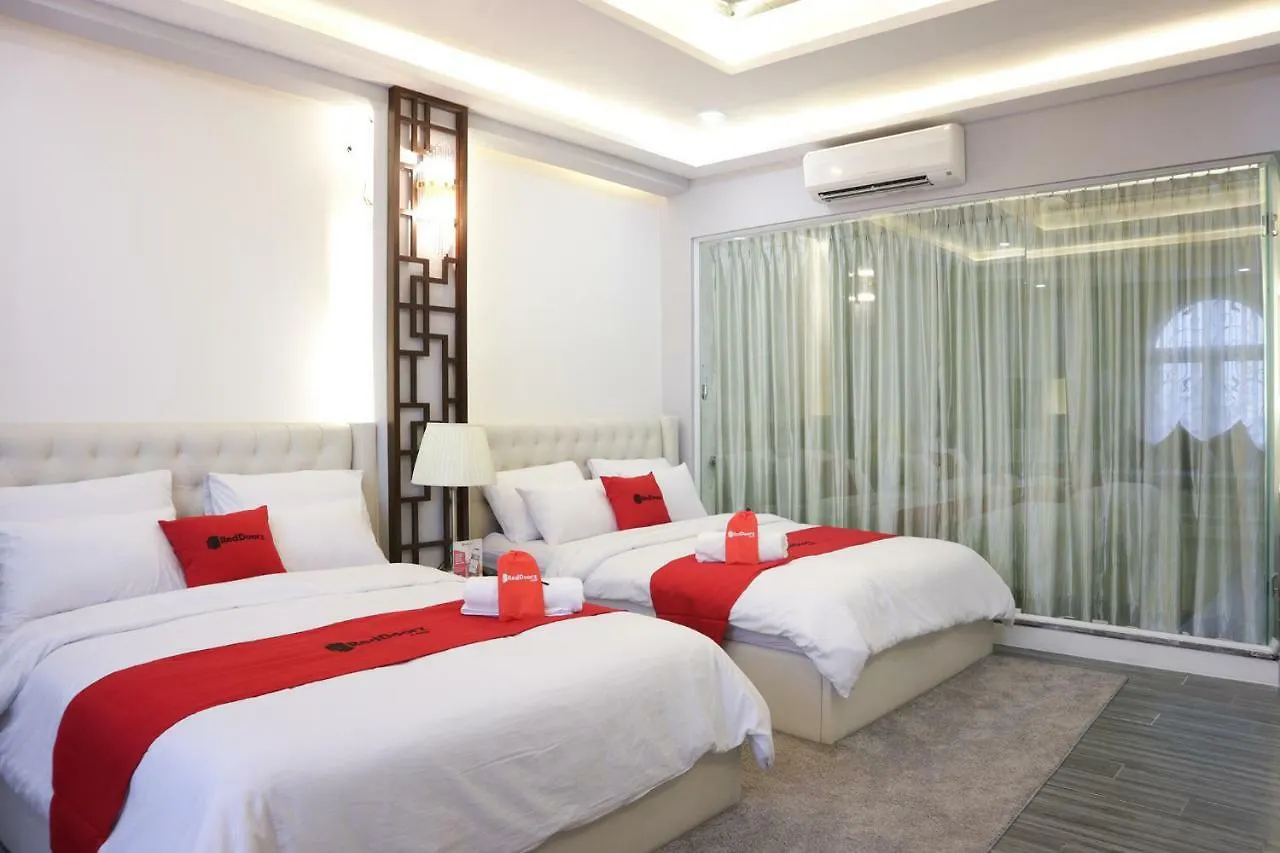 Reddoorz Premium @ Nguyen Oanh Street Hotel Ho Chi Minh City