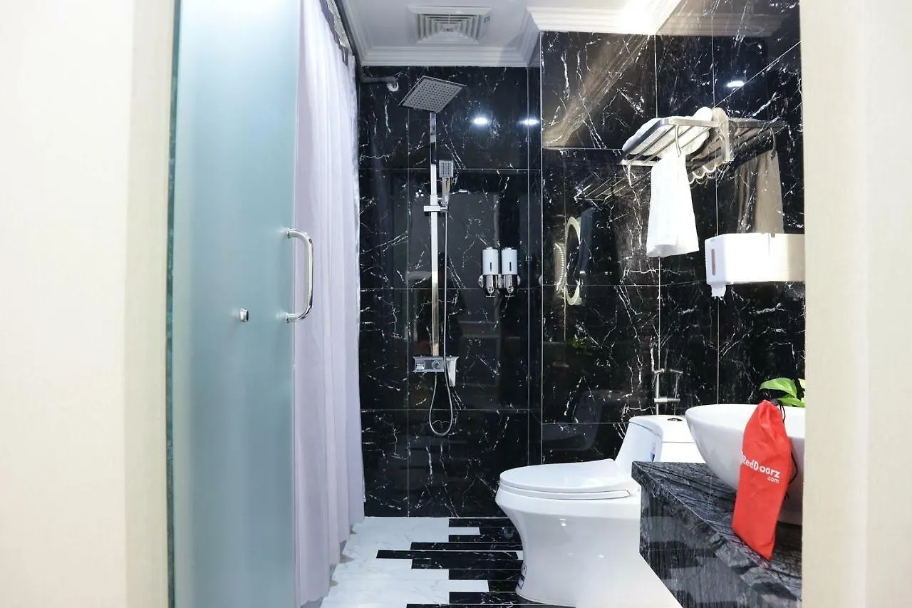 Reddoorz Premium @ Nguyen Oanh Street Hotel Ho Chi Minh City