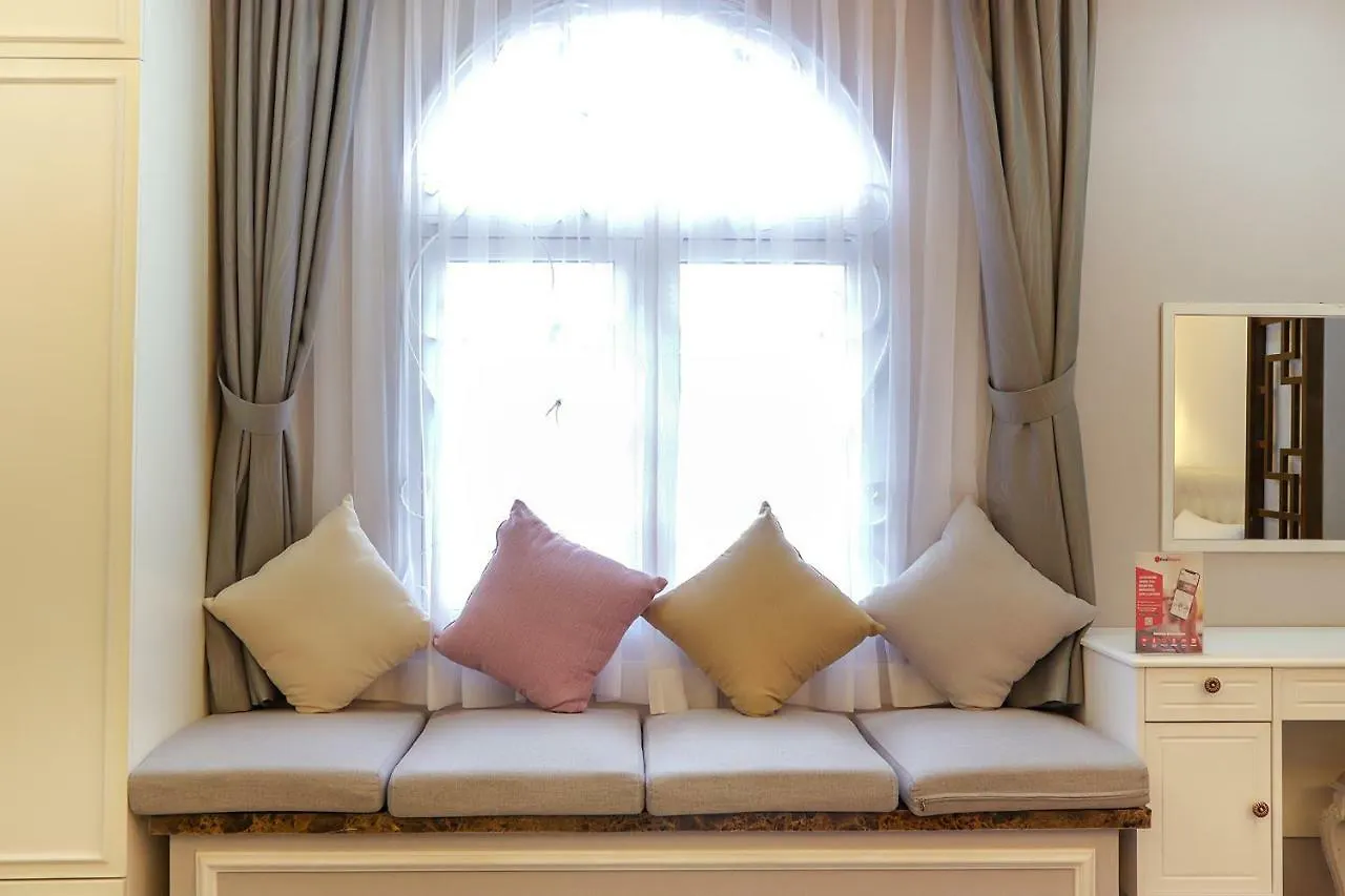 Reddoorz Premium @ Nguyen Oanh Street Hotel Ho Chi Minh City