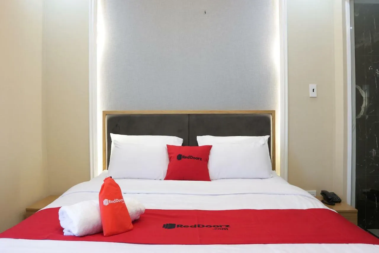 Reddoorz Premium @ Nguyen Oanh Street Hotel Ho Chi Minh City